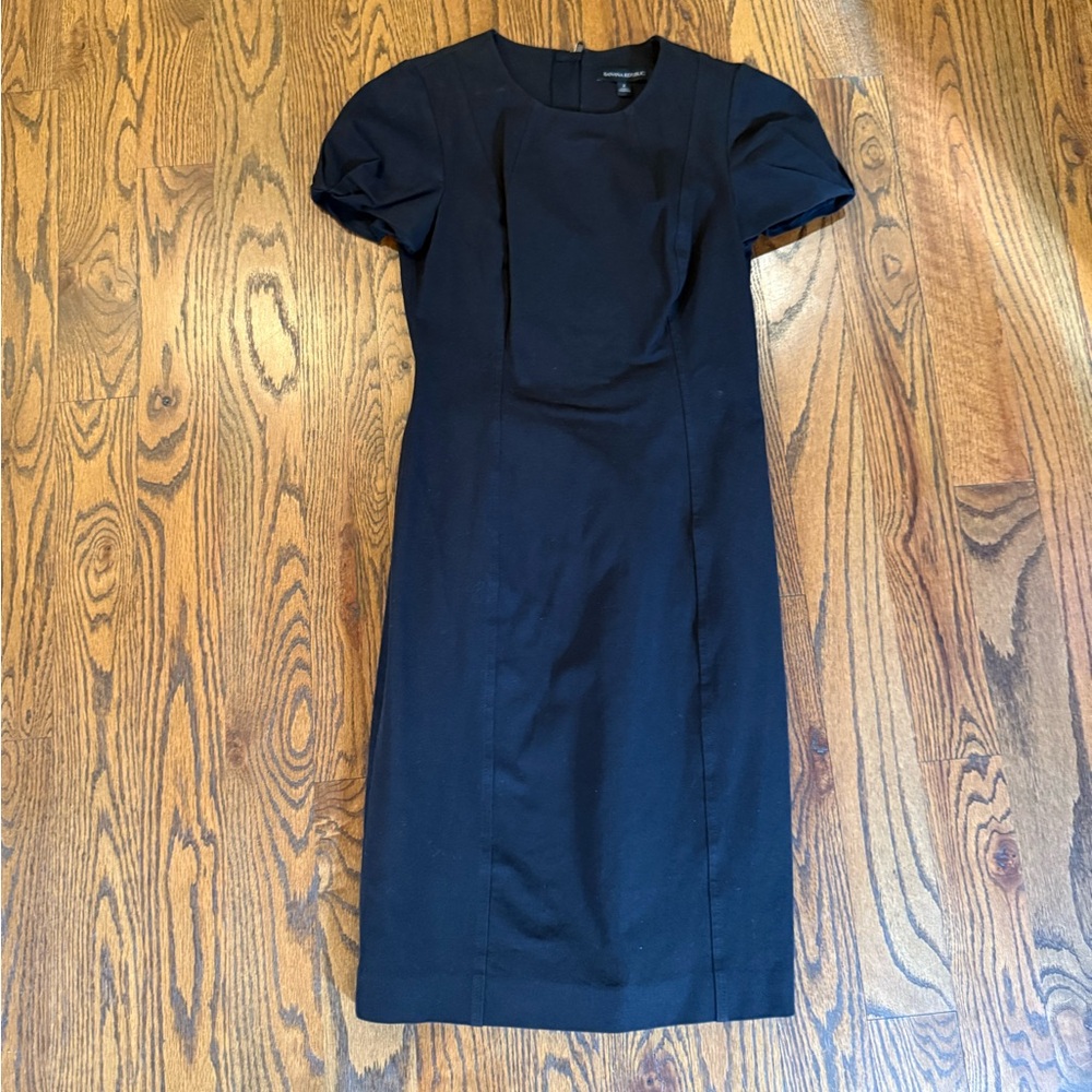 Banana Republic  Black Dress with Exposed zipper